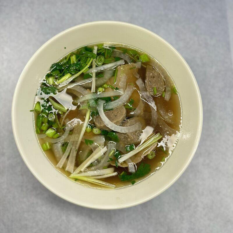 P5. Pho Rare Steak - Beef Balls